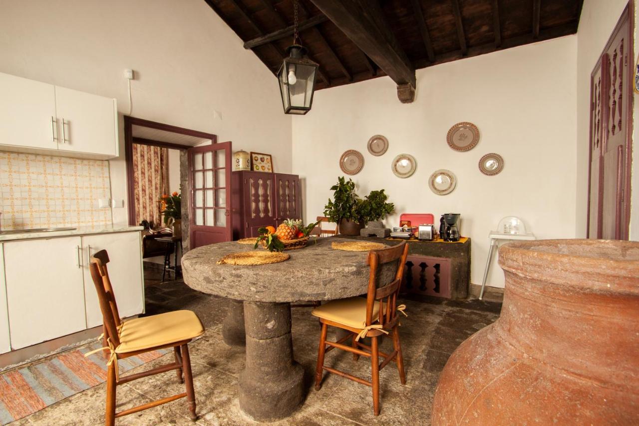 Casa Senhora Das Necessidades Ponta Delgada Exterior foto